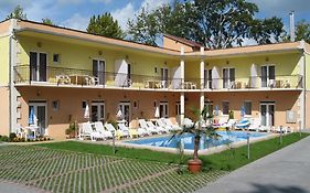 Beach Hotel